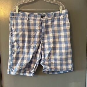 Tommy Bahama size 35
